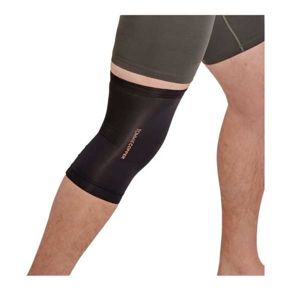 Tommie Copper Core Knee Sleeves – Set of 2 (Black S & Slate Grey M) - Picture 1 of 5